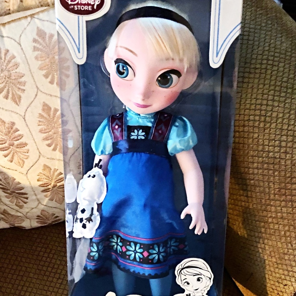 Disney Animator’s Elsa Toddler Doll with Olaf. New